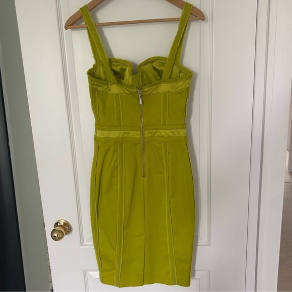 **NEW MARCIANO DRESS** - Picture 5 of 6